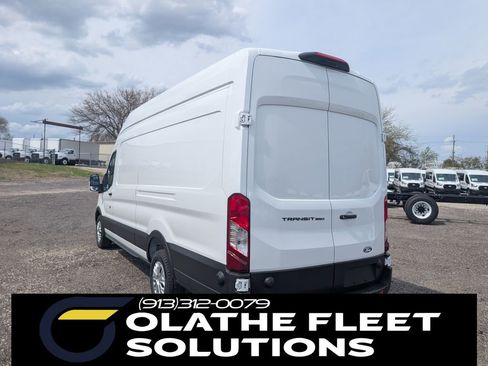 New 2026 Ford Transit 350 148 High Roof Extended RWD image 4