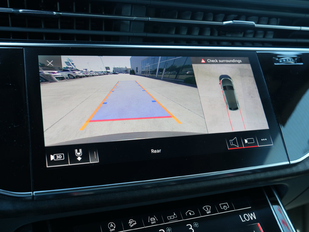 Used 2019 Audi Q8 Prestige AWD/4WD image 36