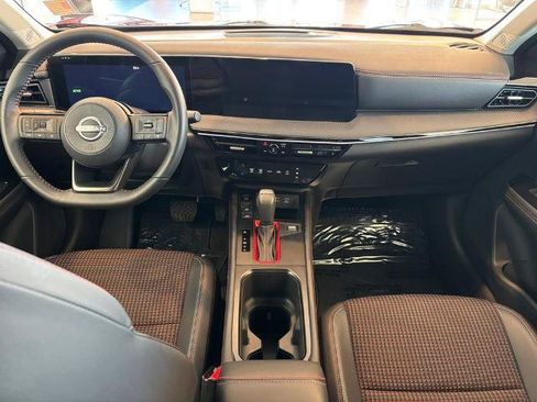 Certified 2025 Nissan Kicks SR AWD/4WD image 27
