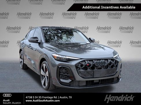 New 2025 Audi SQ5 Prestige image 1