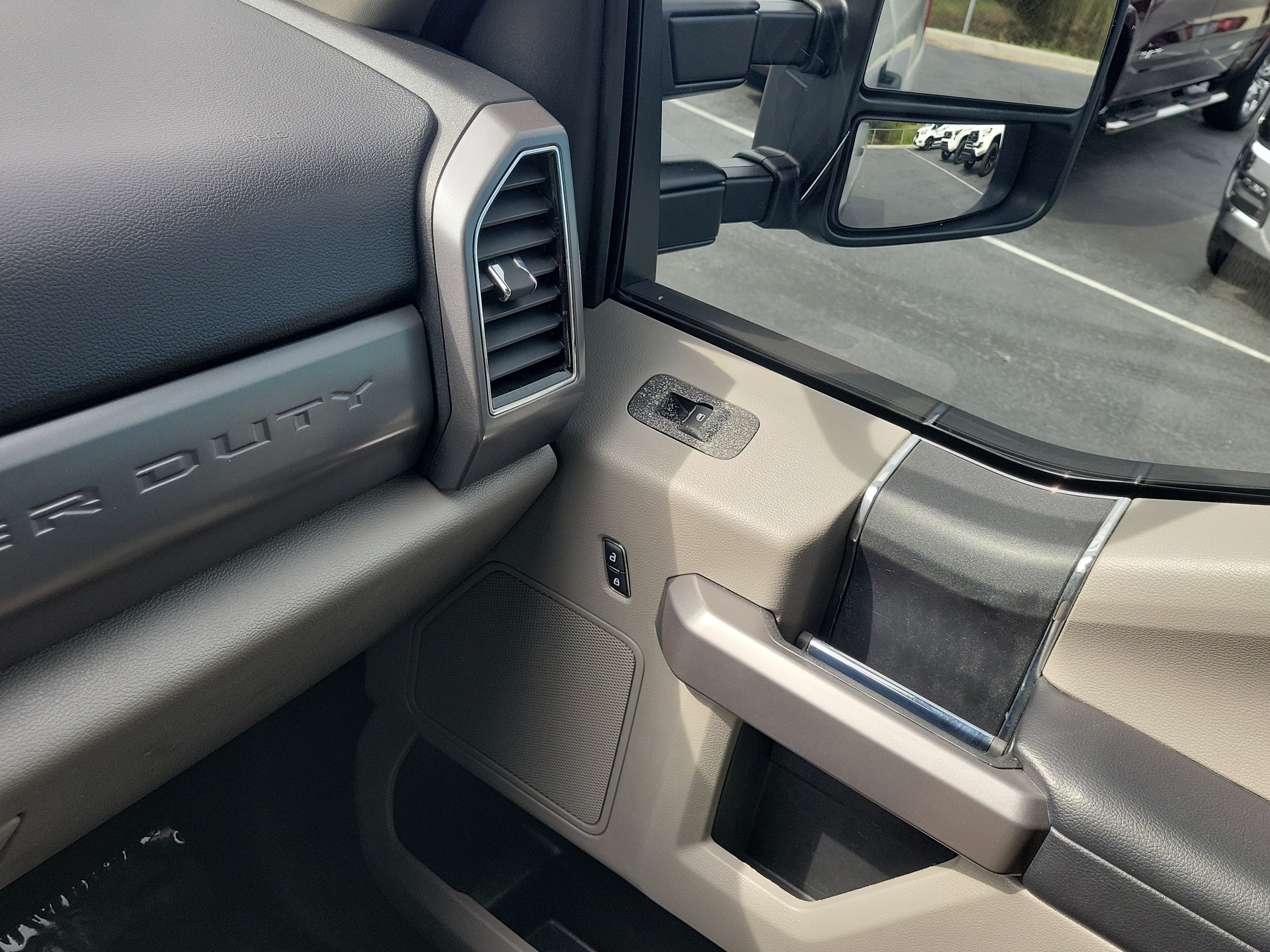 Used 2019 Ford F250 XLT w/ XLT Value Package AWD/4WD image 28