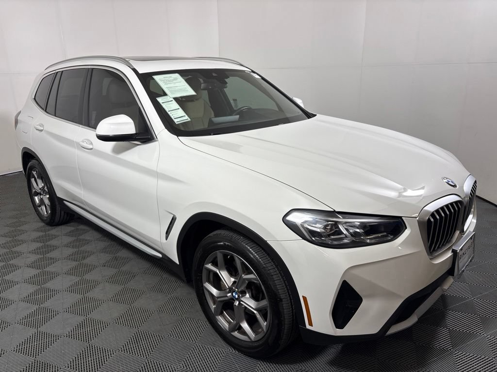 Used 2023 BMW X3 sDrive30i w/ Convenience Package RWD image 4