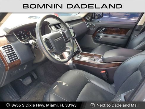 Used 2020 Land Rover Range Rover HSE image 15