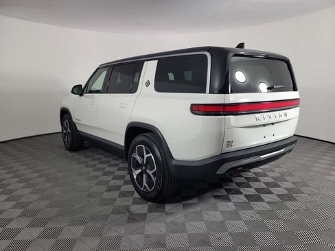 Used 2024 Rivian R1S Adventure AWD/4WD image 3