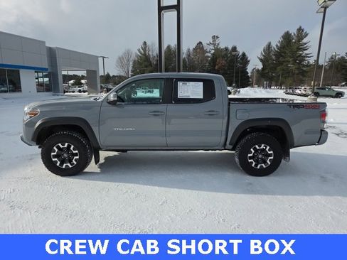 Used 2021 Toyota Tacoma TRD Off-Road image 6