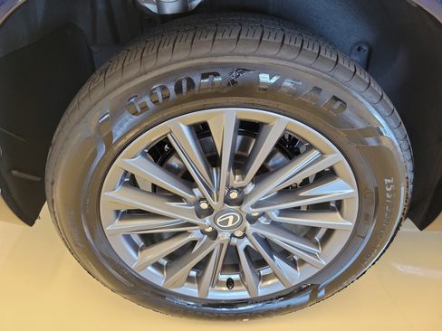 Used 2026 Lexus TX 350 FWD w/ Convenience Package image 9