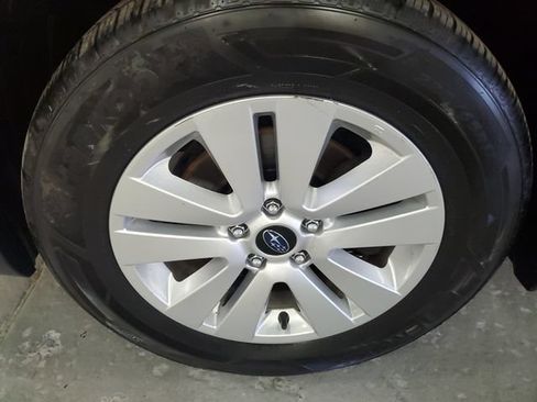 Used 2017 Subaru Outback 2.5i AWD/4WD image 28
