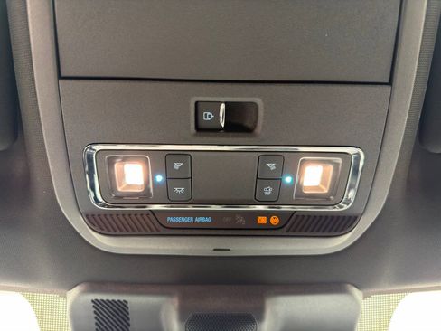 Used 2025 Ford F350 Platinum image 30