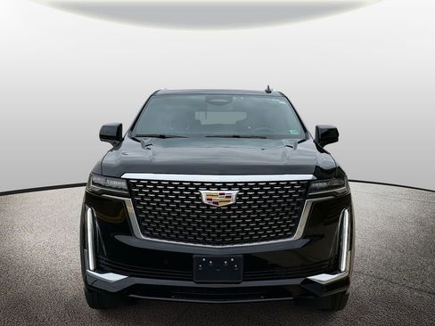 Used 2024 Cadillac Escalade Luxury image 6