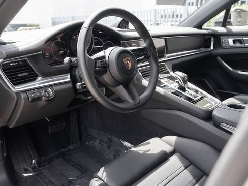 Used 2023 Porsche Panamera Platinum Edition RWD image 18