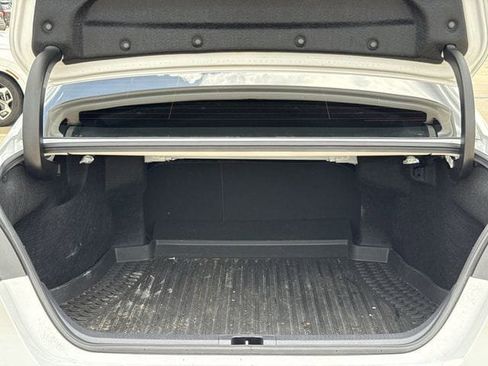 Used 2024 Toyota Camry SE FWD image 30