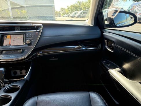 Used 2014 Toyota Avalon Limited FWD image 7