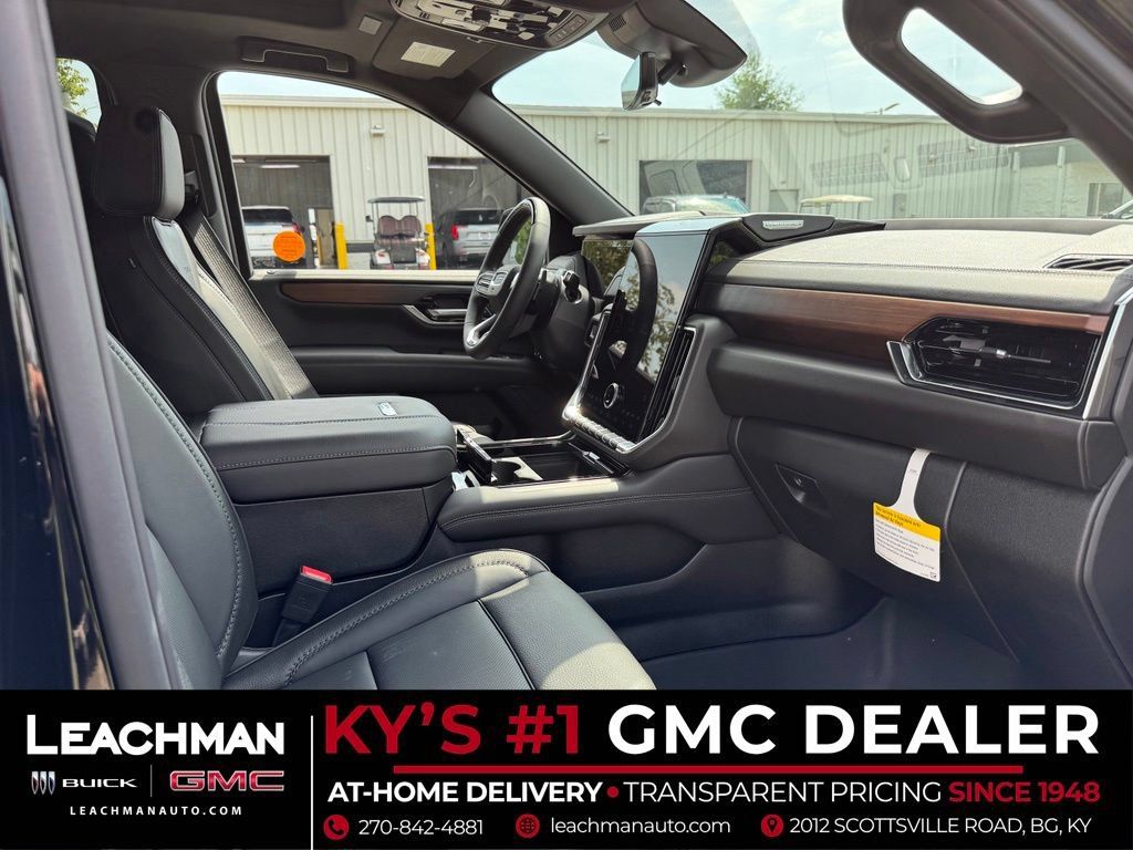 New 2026 GMC Yukon Denali w/ Denali Reserve Package AWD/4WD image 32