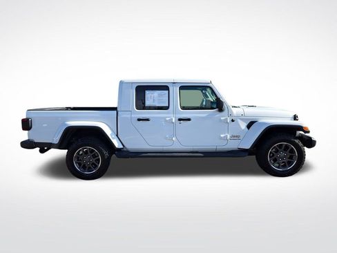 Used 2020 Jeep Gladiator Overland w/ LED Lighting Group AWD/4WD image 2