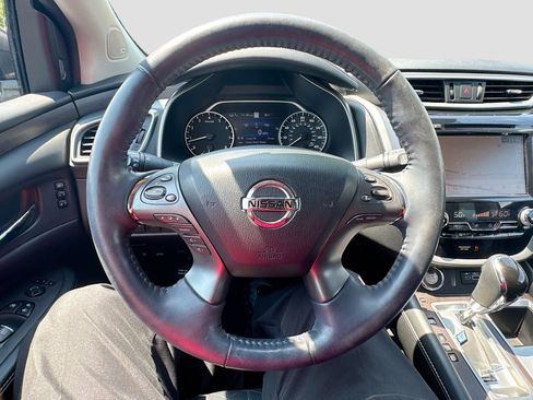 Used 2020 Nissan Murano Platinum FWD image 11