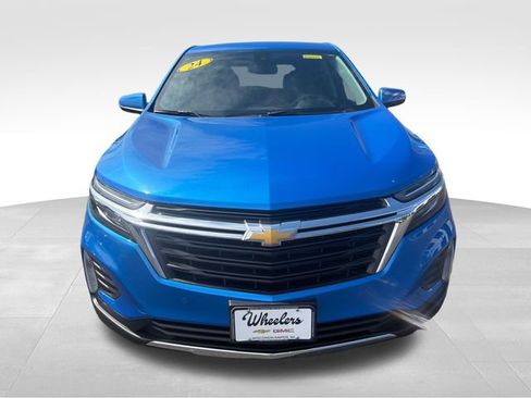 Used 2024 Chevrolet Equinox LT w/ LPO, Floor Liner Package AWD/4WD image 9