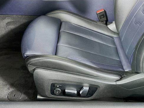 Certified 2022 BMW 840i Coupe image 20