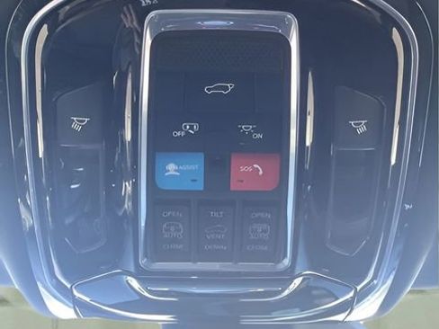 Certified 2023 Jeep Grand Cherokee Summit image 25