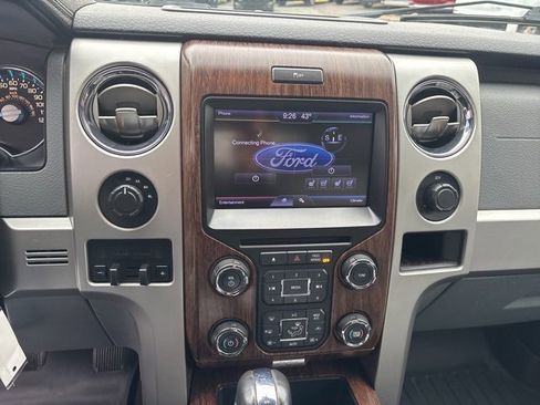 Used 2013 Ford F150 Lariat w/ Mid Equipment Group image 18