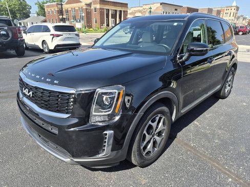 Used 2022 Kia Telluride EX w/ Towing Package FWD image 1