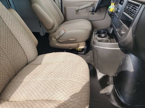 New 2026 Chevrolet Express 2500 Extended w/ Safety Package RWD image 10