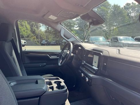 Used 2024 GMC Sierra 1500 Elevation w/ LPO, Elevation Black Package AWD/4WD image 37