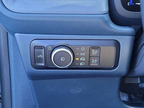 New 2026 Ford Maverick Lobo AWD/4WD image 46