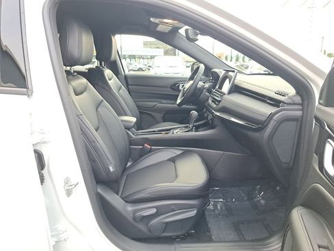 New 2026 Jeep Compass Latitude image 20