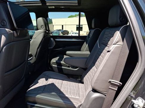 Certified 2025 Cadillac Escalade V AWD/4WD image 14