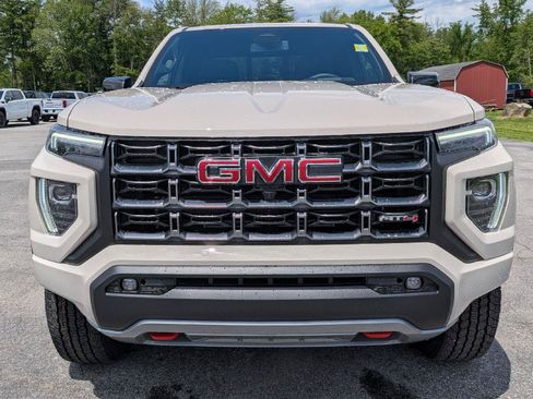 New 2026 GMC Canyon AT4 w/ Technology Plus Package AWD/4WD image 2