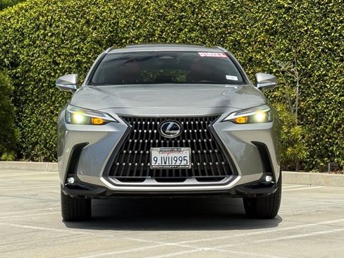 Certified 2024 Lexus NX 250 FWD image 4