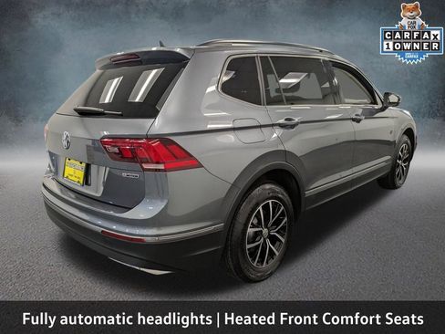 Used 2021 Volkswagen Tiguan SE w/ Panoramic Sunroof Package image 5