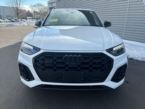 Used 2023 Audi SQ5 Premium Plus w/ Premium Plus Package AWD/4WD image 2