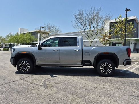 New 2026 GMC Sierra 2500 Denali Ultimate AWD/4WD image 8