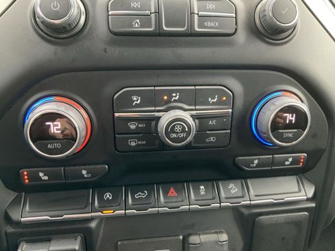 Used 2021 Chevrolet Silverado 1500 RST image 45