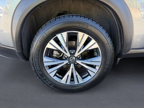 Used 2021 Nissan Rogue SV AWD/4WD image 14