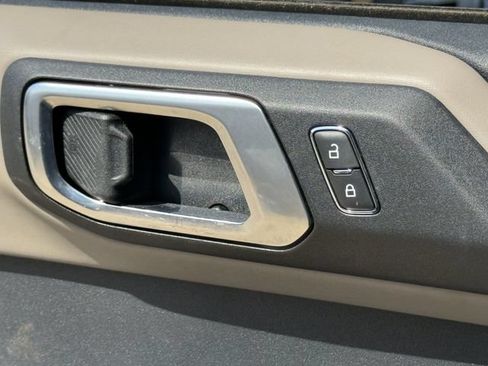 Used 2022 Ford Bronco Wildtrak AWD/4WD image 25