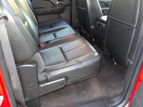 Used 2013 Chevrolet Silverado 1500 LTZ w/ LTZ Plus Package image 21