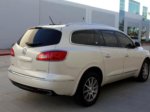 Used 2015 Buick Enclave Leather image 5