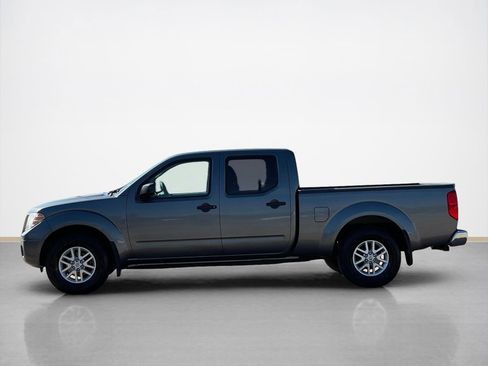 Used 2017 Nissan Frontier SV w/ SV Value Truck Package image 4