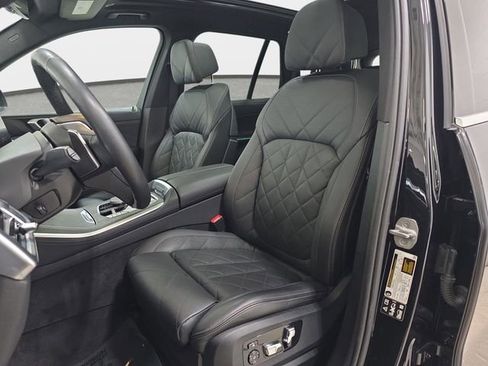 Used 2024 BMW X5 xDrive40i AWD/4WD image 14