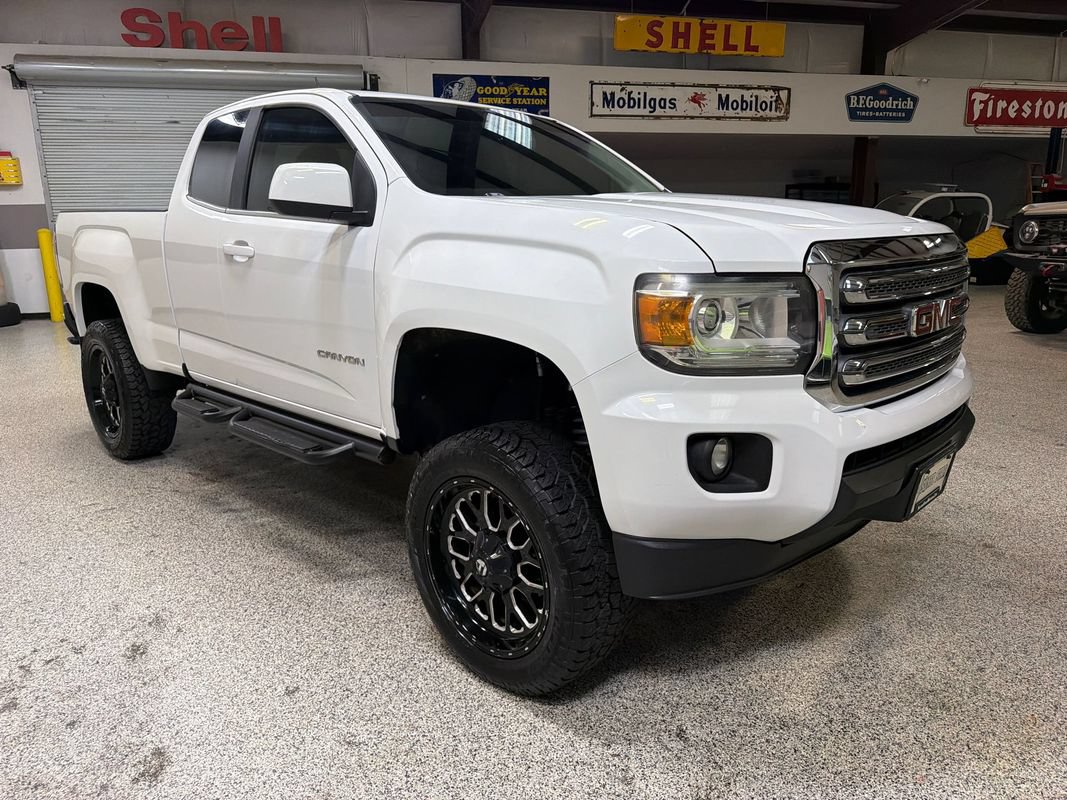 Used 2015 GMC Canyon SLE RWD image 11