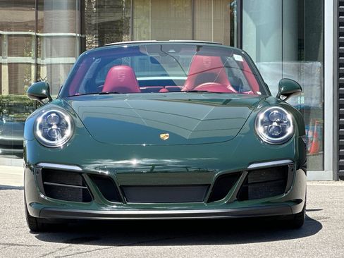 Certified 2019 Porsche 911 Targa 4 GTS AWD/4WD image 11