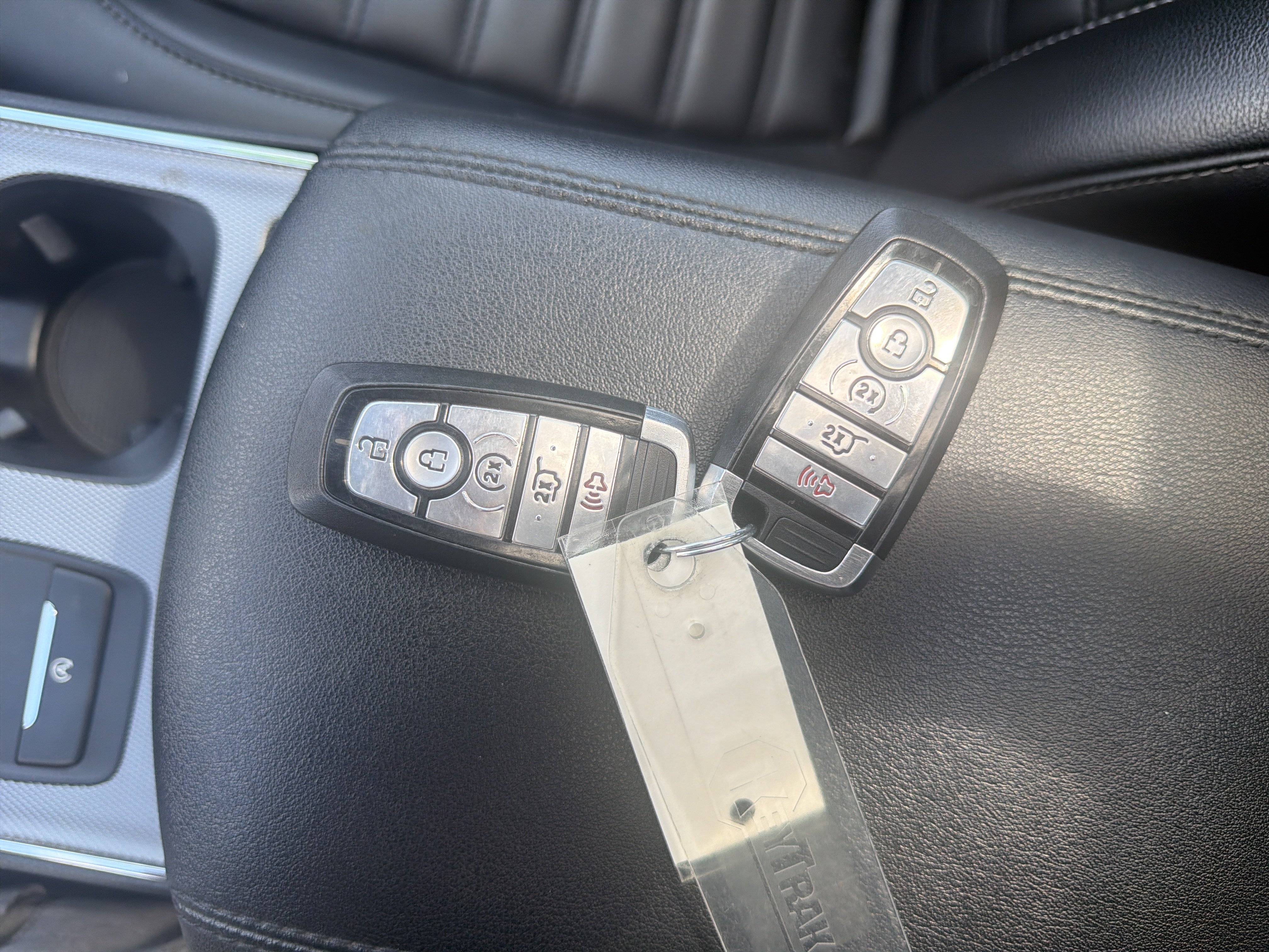 Used 2022 Ford Edge SEL w/ Convenience Package AWD/4WD image 16