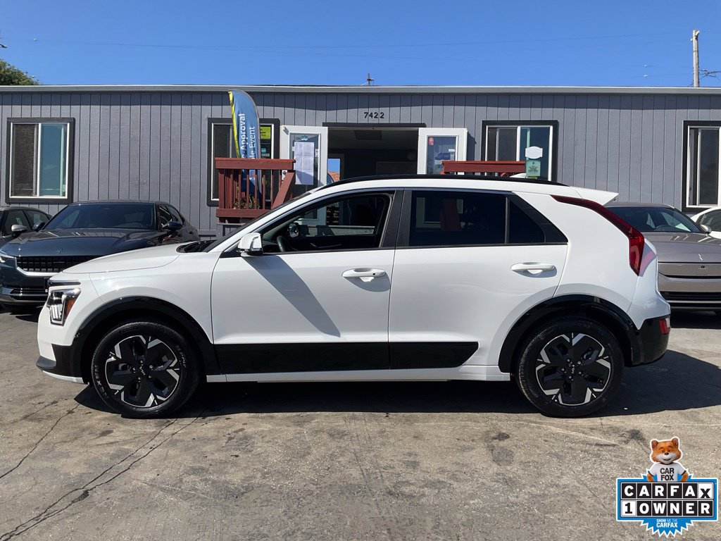 Used 2025 Kia Niro Wind FWD image 6