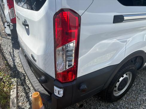 Used 2020 Ford Transit 350 XL RWD image 21