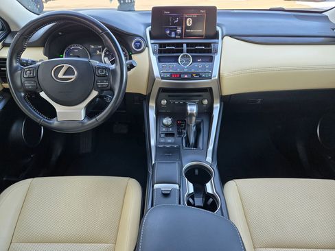 Used 2018 Lexus NX 300h AWD image 12