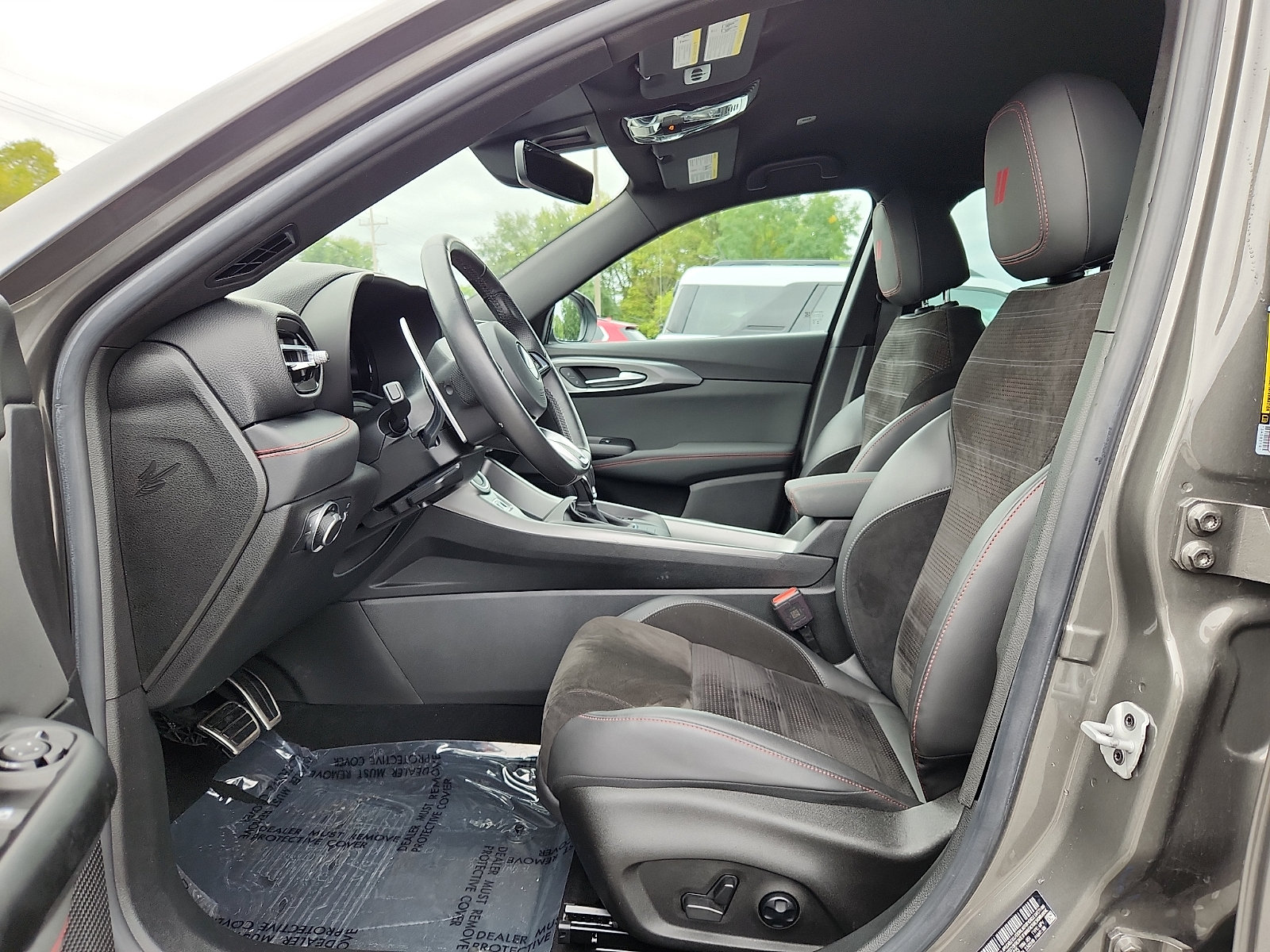 Used 2024 Dodge Hornet R/T AWD/4WD image 13