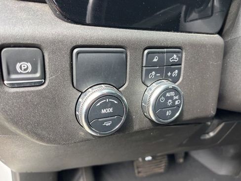 Used 2024 GMC Sierra 1500 SLT RWD image 19