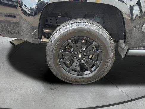 Used 2018 Chevrolet Colorado Z71 w/ Z71 Midnight Edition AWD/4WD image 32